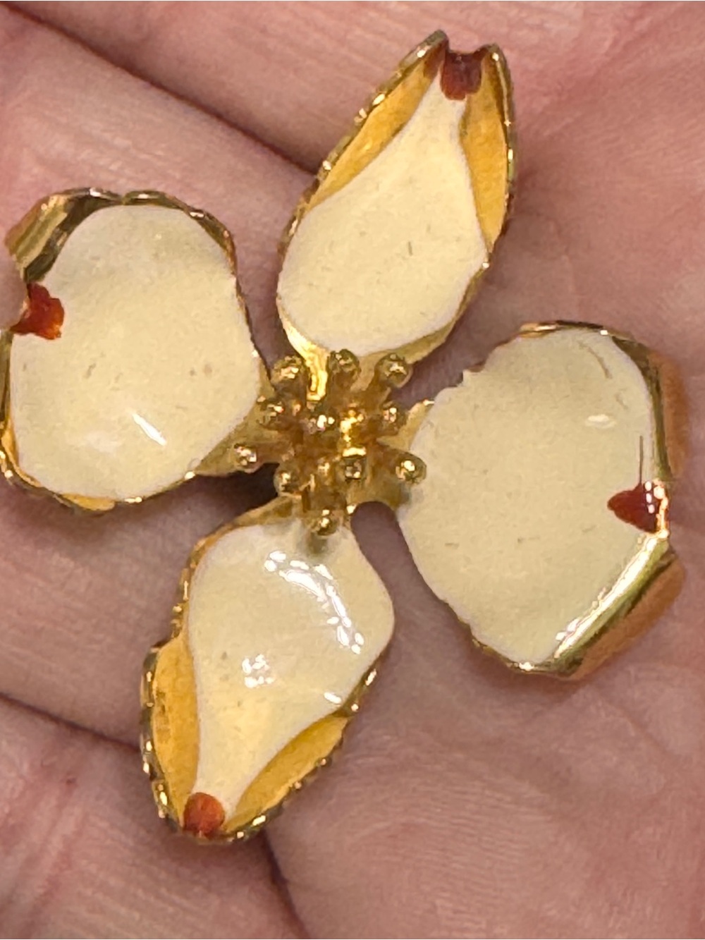 Vintage 1960s Enamel Flower Brooch - Picture 1 of 3
